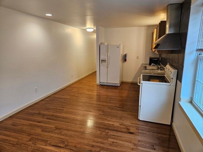 Building Photo - 798RUNVILLER