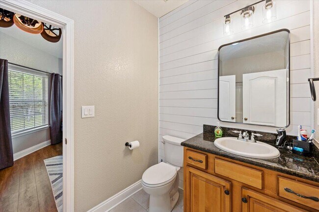 Building Photo - 3269 McMillan Creek Dr