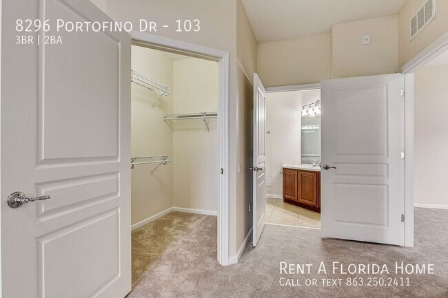 Building Photo - 8296 Portofino Dr