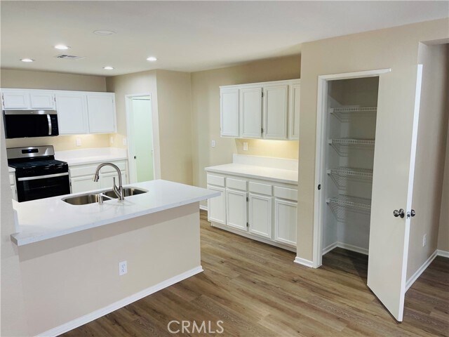 Building Photo - 147 Ropango Way