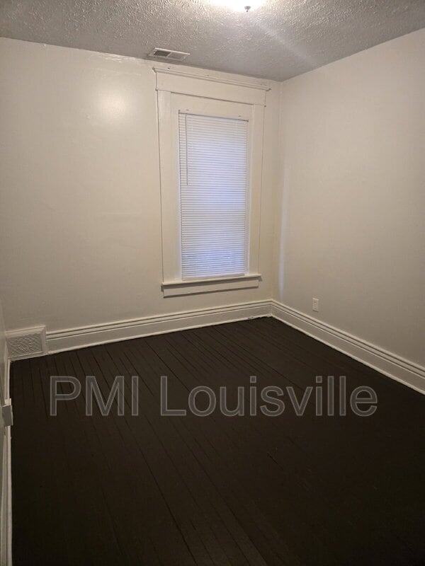 Building Photo - 1310 Olive St