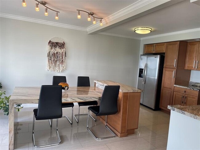 Building Photo - 3500 Galt Ocean Dr