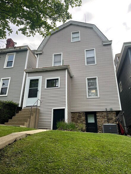 Building Photo - 4114 Grizella St