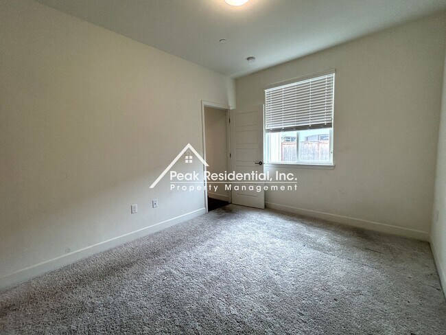 Building Photo - 5725 Harveston Wy