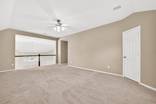 Building Photo - 17611 Haywood Oaks Dr