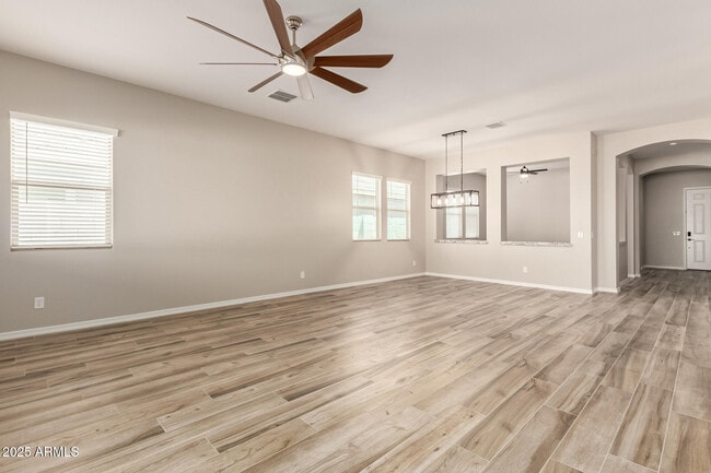Building Photo - 2808 W Roosevelt Dr