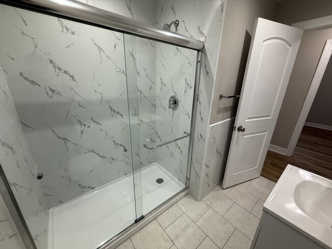 Building Photo - 6634 Cermak Rd