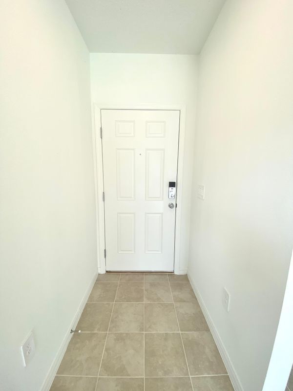 Building Photo - 4799 Guinep Ln