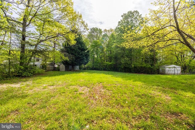 Building Photo - 13868 Racine Ct