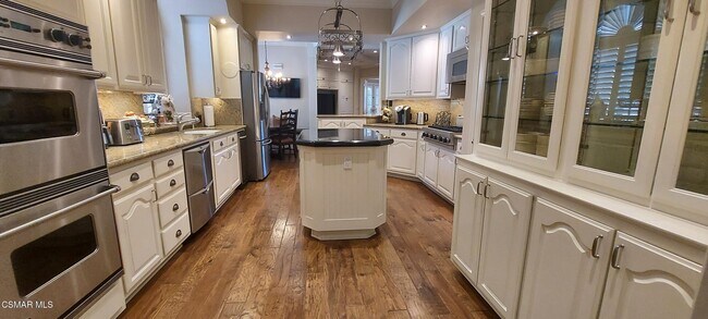Building Photo - 5892 Indian Crest Cir