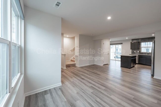 Building Photo - 2935 Winterberry Dr