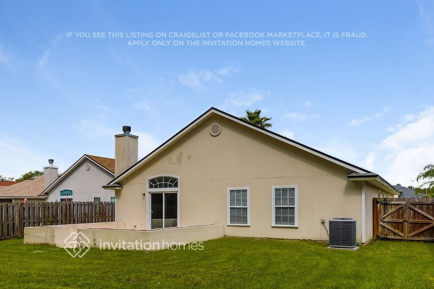 Building Photo - 1554 Roseberry Ct