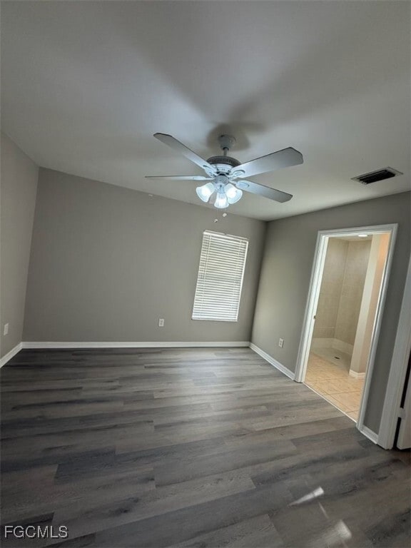 Building Photo - 2415 Herb Ave S