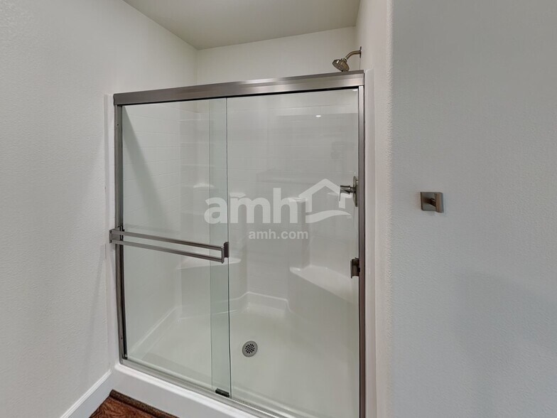 Building Photo - 83 Foxridge Swings Ln