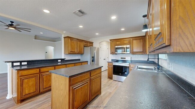 Building Photo - 4209 Belsay Ave