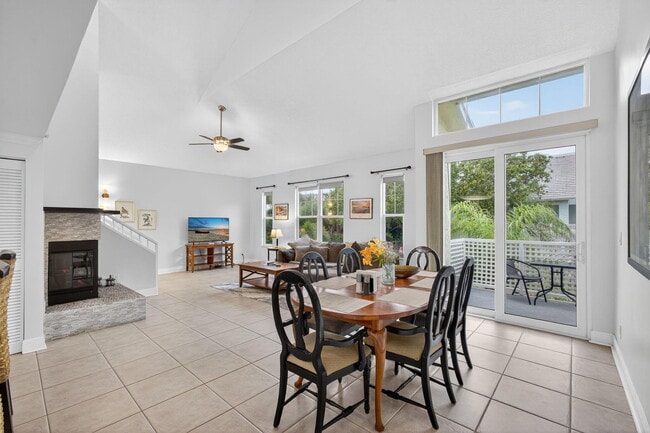 Building Photo - 1609 Mizzenmast Way