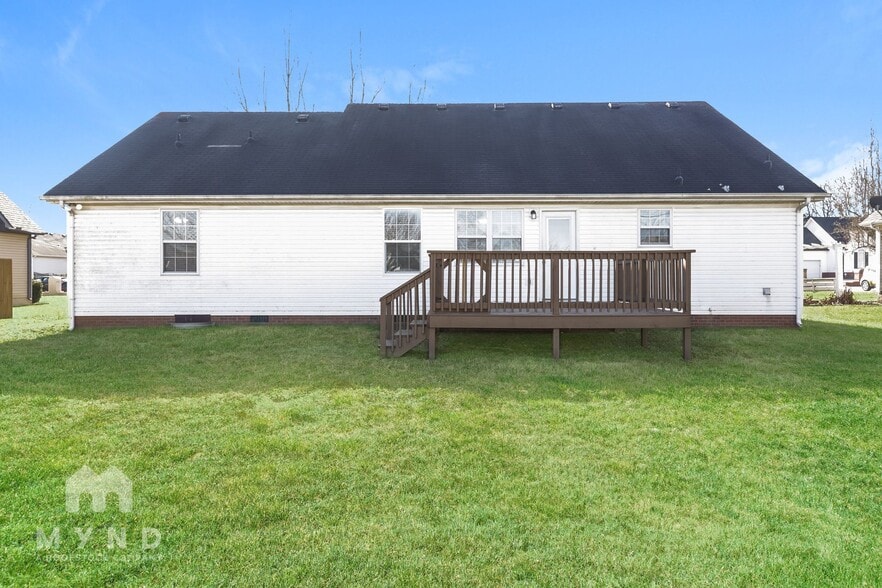 Building Photo - 2423 Lismore Dr