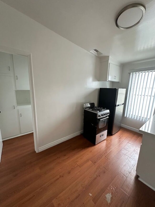 Interior Photo - m3763