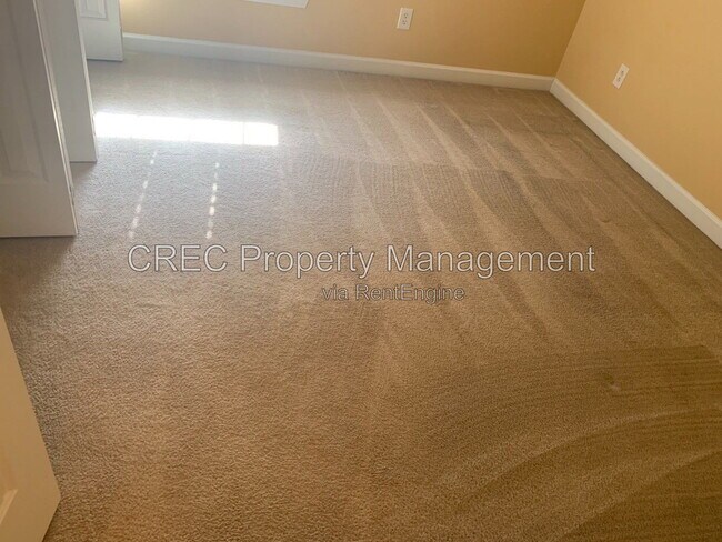 Building Photo - 1415 Belcourt Ln