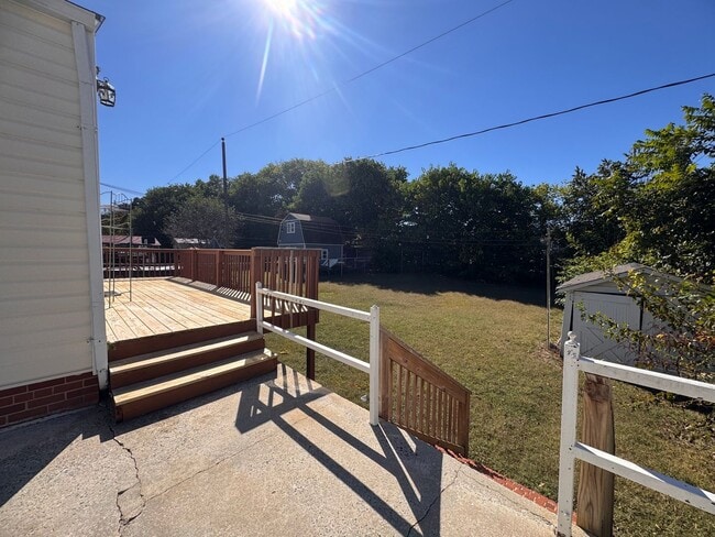 Building Photo - Freshly Updated 3Bedroom One Story Home