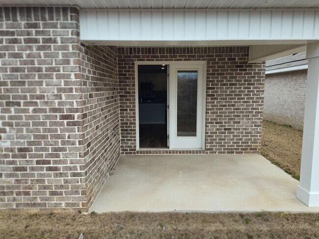 Building Photo - 1514 HERTIAGE CIRCLE SE CULLMAN AL 35055