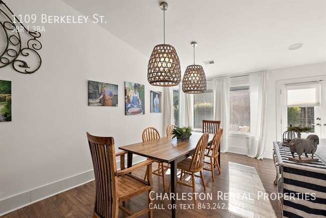 Building Photo - 1109 Berkeley St