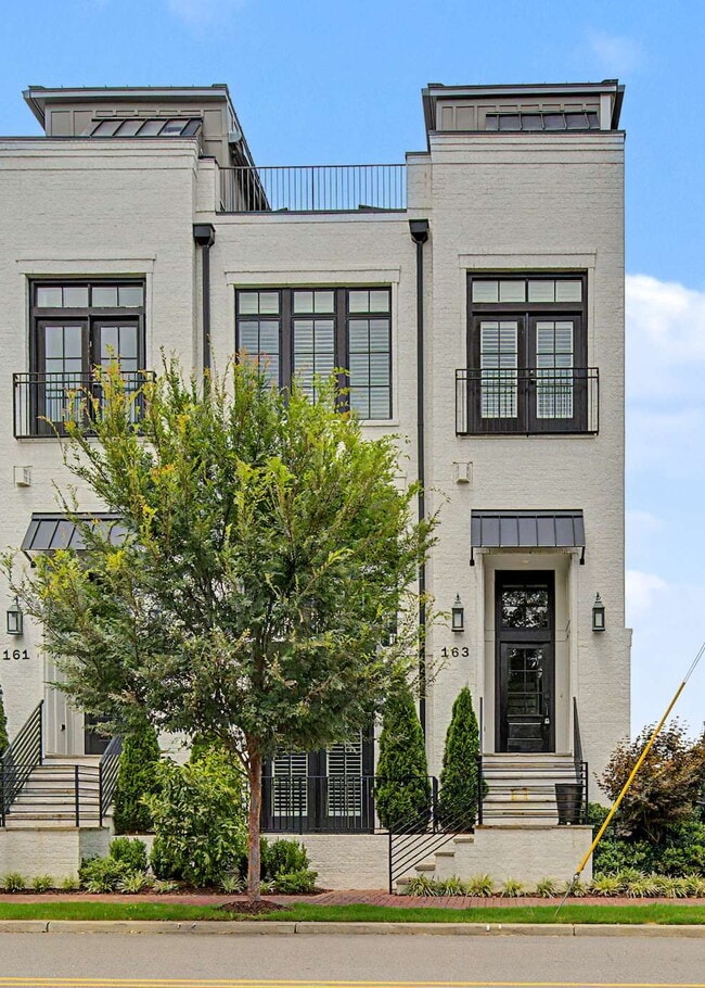 Building Photo - Townhome with Elevator at Park Station in Cary