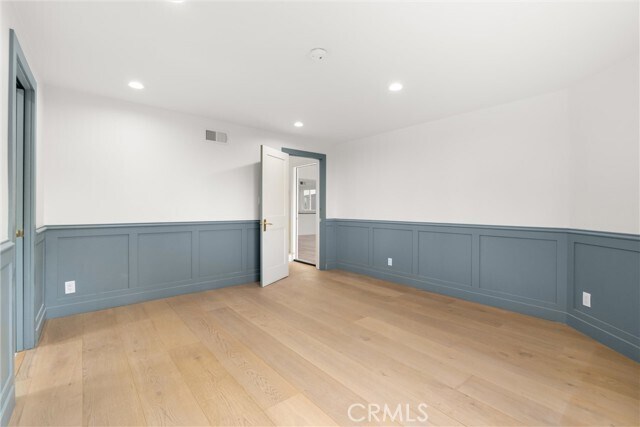 Building Photo - 1613 Espinosa Cir