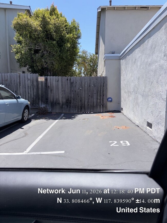 Building Photo - Two bed 1.5 bath townhome available now.