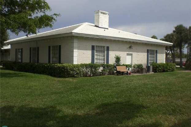Building Photo - 2151 NE 68th St