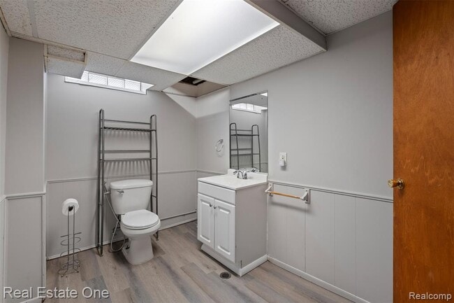 Building Photo - 4114 Lincoln Blvd