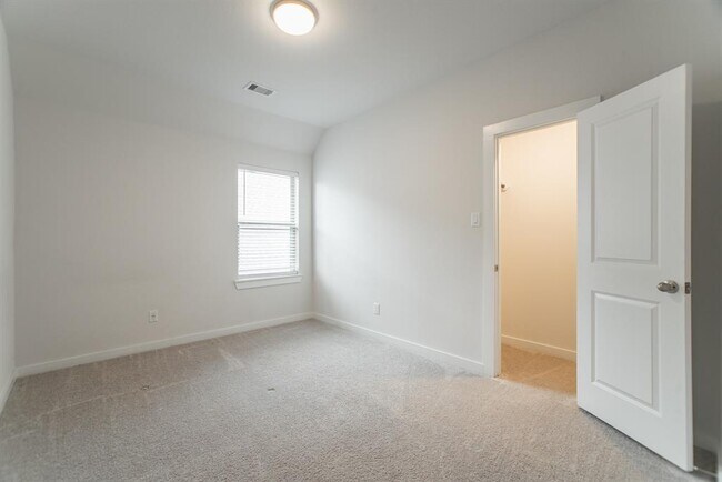 Building Photo - 7397 Mount Greylock Lp