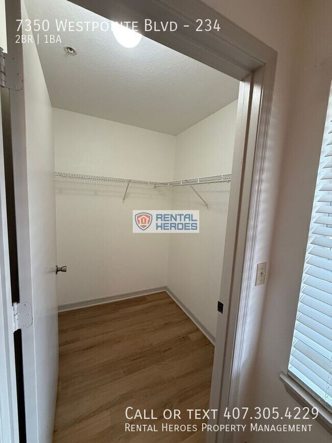 Building Photo - 7350 Westpointe Blvd