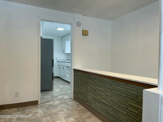 Building Photo - 237 Denali St