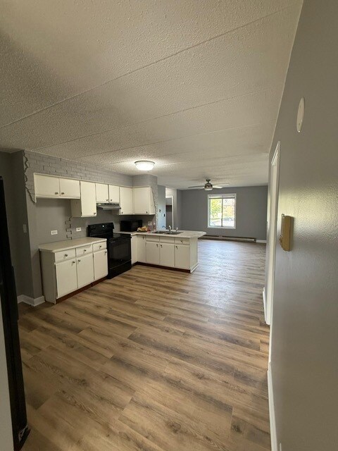 Building Photo - 669 Briar Hill Ln