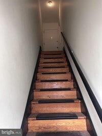 Building Photo - 913 Fayette St