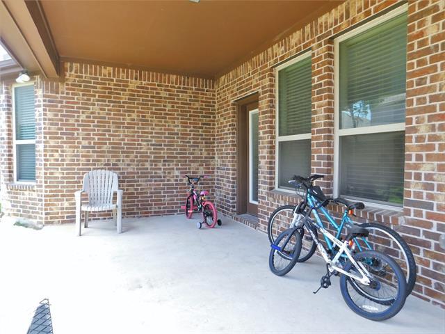 Building Photo - 716 Lake Pleasant Rd