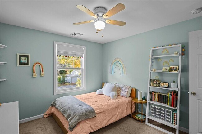 Building Photo - 31 Smith St