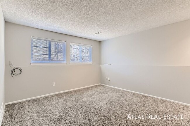 Building Photo - 3586 S Ouray St