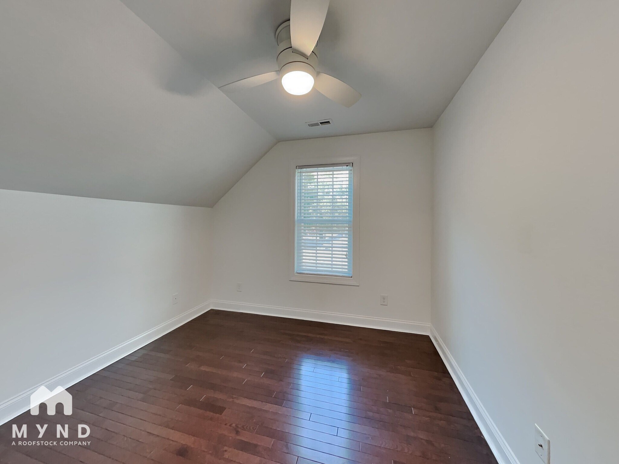 Building Photo - 211 Idlewild Ave