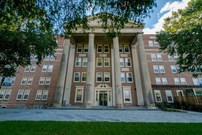 Building Photo - Loft Style 2 bedroom in East Falls