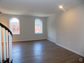 Building Photo - For Rent: Stylish Urban Living at 815 Park...