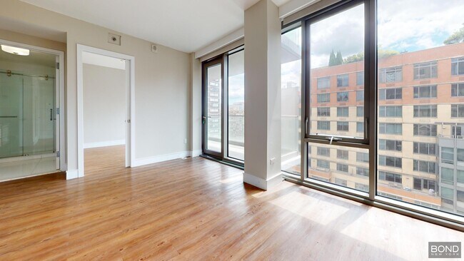 Building Photo - 237 E 34th St
