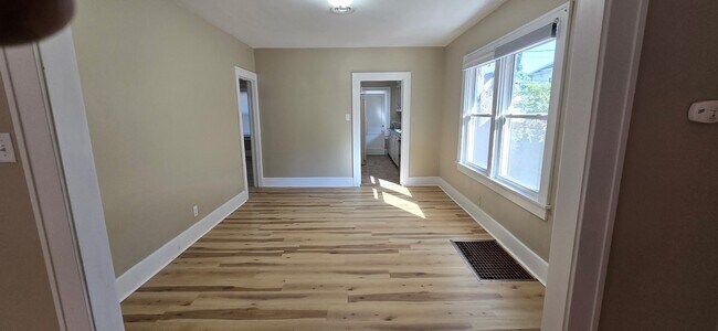 Primary Photo - 912 S 3rd St