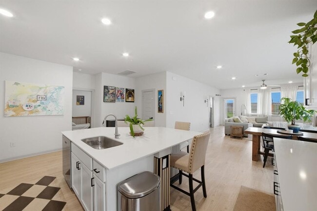 Building Photo - 3608 Overlord Ln