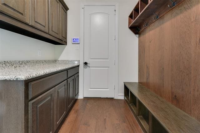 Building Photo - 2911 Redfern Dr