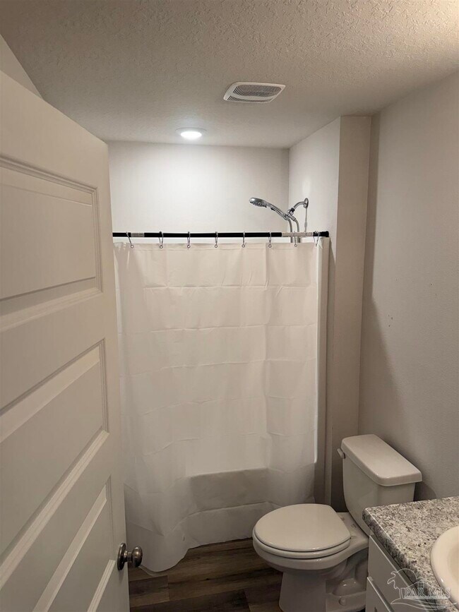 Building Photo - 5462 Peach Dr