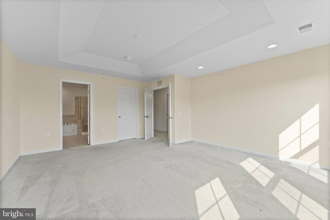 Building Photo - 43518 Stonecliff Terrace