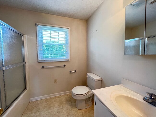 Building Photo - The Lifestyle You Deserve.