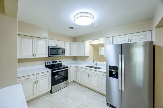 Building Photo - 1436 Tangerine Ct